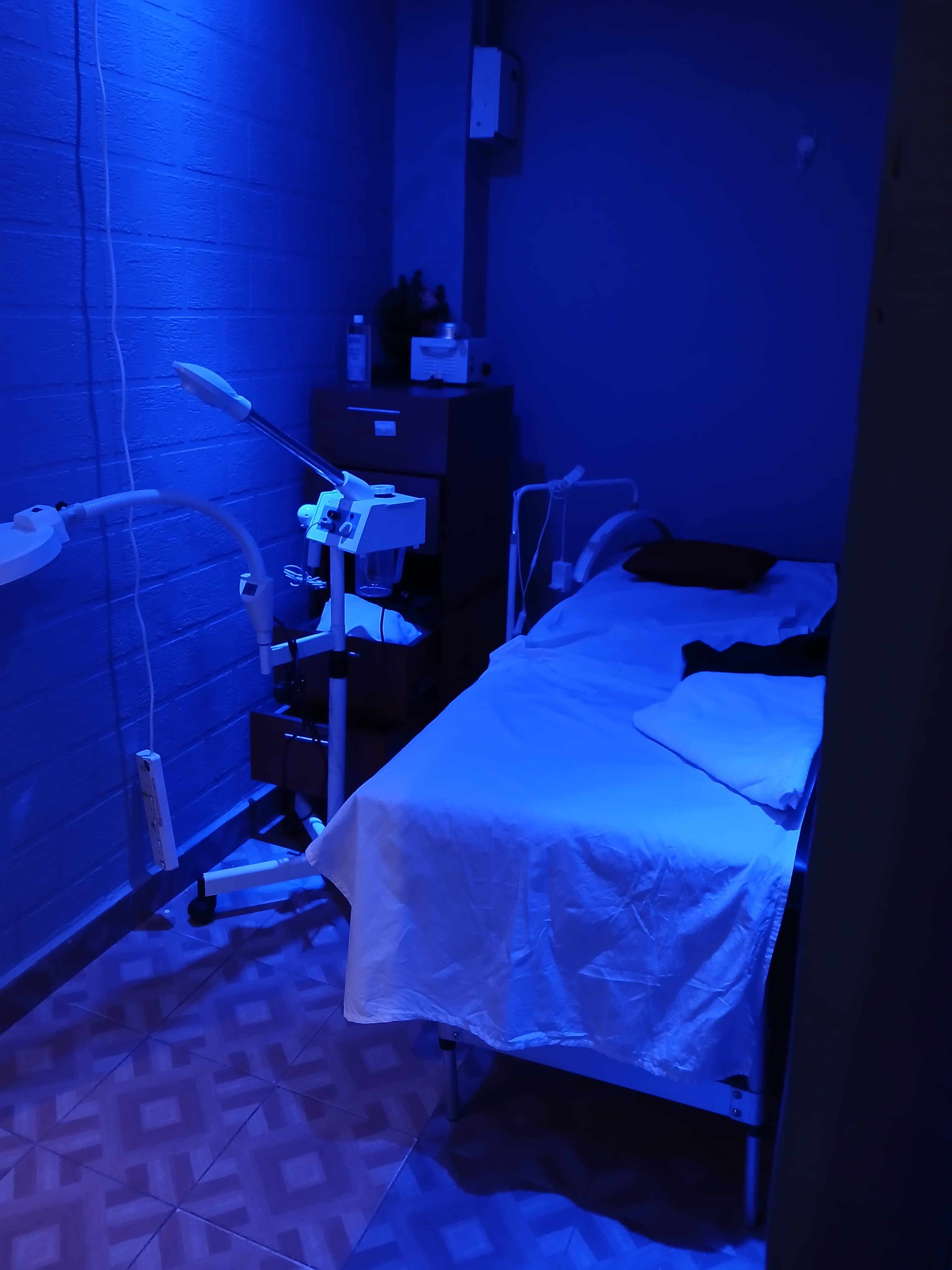 Nelion spa treatment room